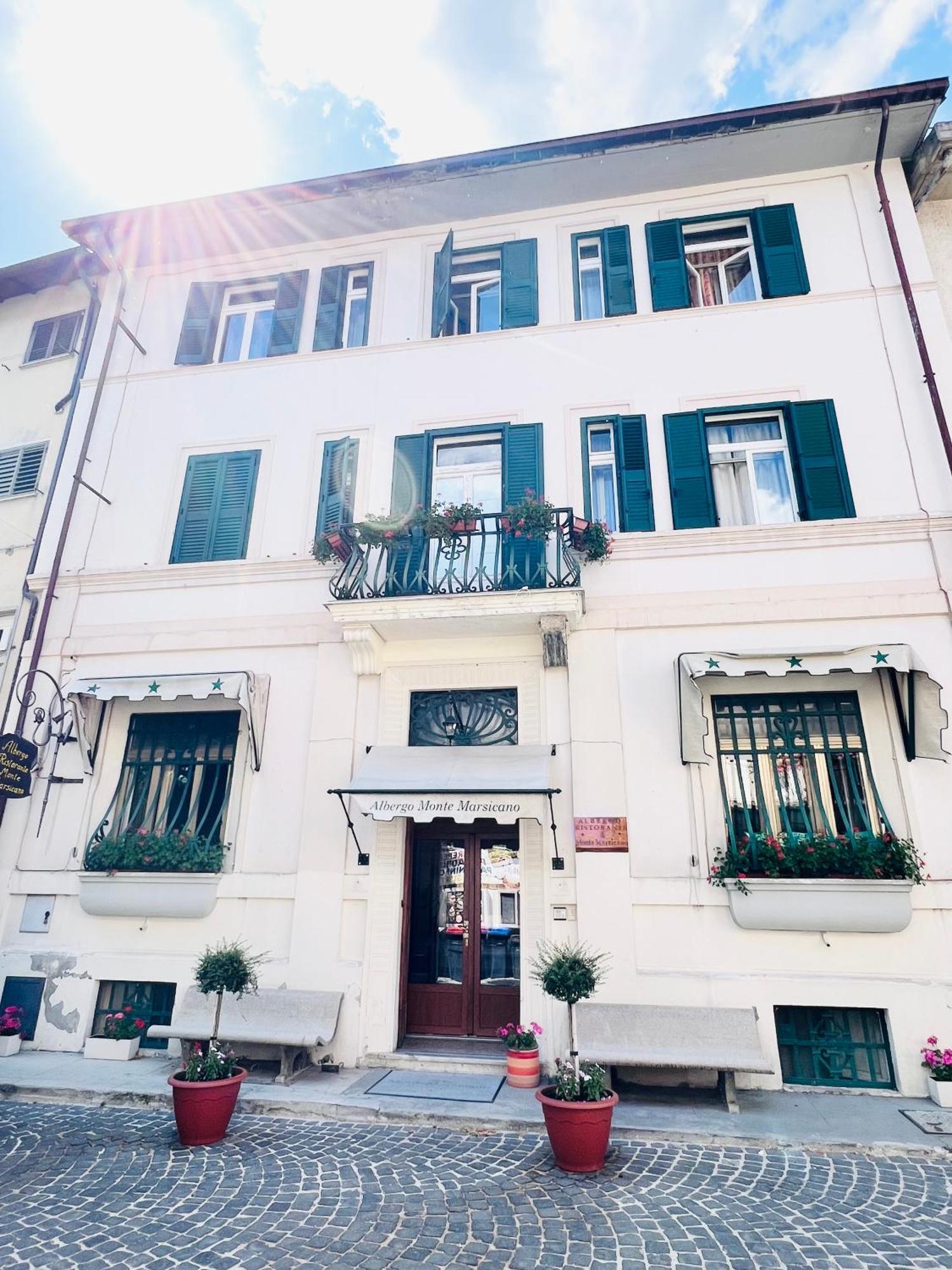 Monte Marsicano Hotel Pescasseroli Zewnętrze zdjęcie